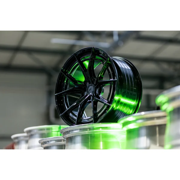 JR Wheels JR50 19x8,5 ET20-45 5H BLANK Gloss Black
