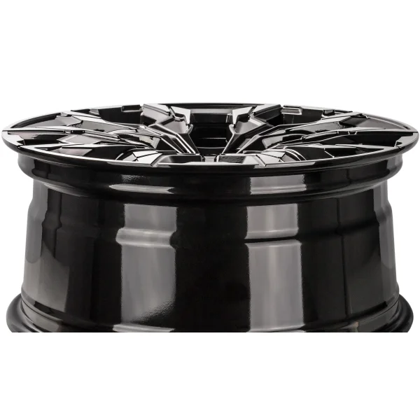 Felgi Aluminiowe Carbonado Grand 18