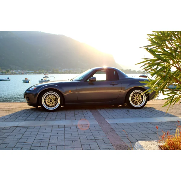 JR Wheels JR23 18x8,5 ET35 5x100 Gold w/Machined Lip