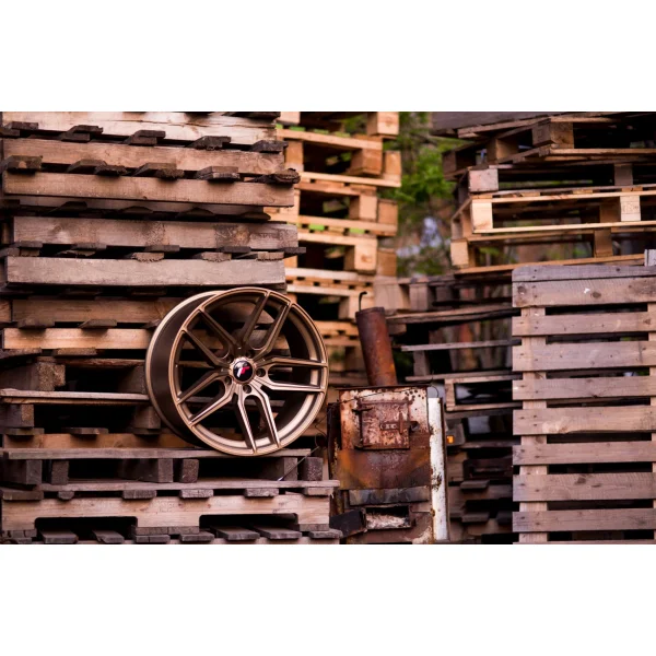 JR Wheels JR25 19x8,5 ET20-40 5H BLANK Bronze