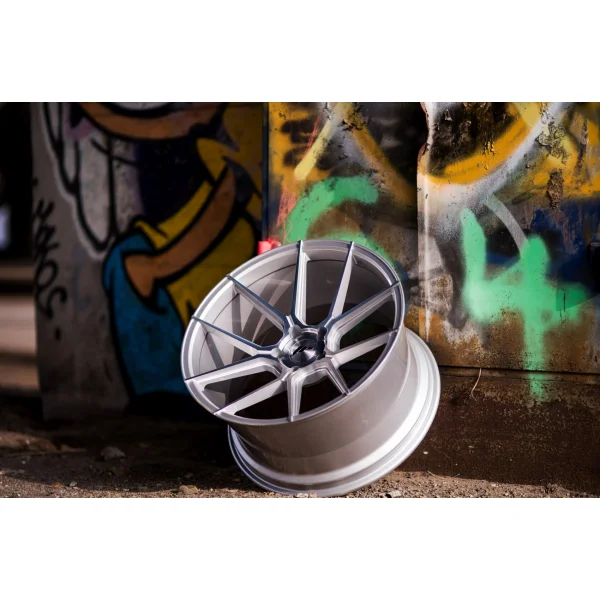 JR Wheels JR30 19x8,5 ET45 5x112 Silver Machined Face