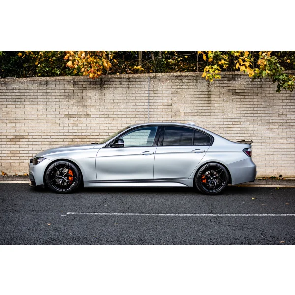 JR Wheels JR35 19x8,5 ET20-45 5H BLANK Gloss Black