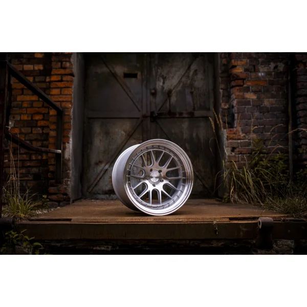 JR Wheels JR40 18x8,5 ET35 5H BLANK Silver Machined Face