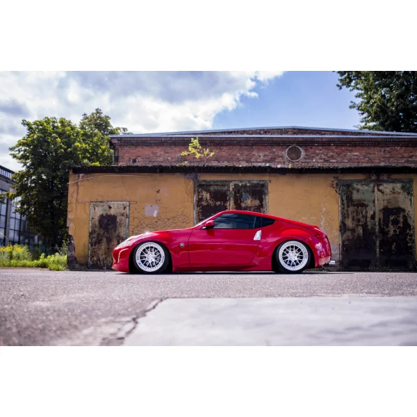 JR Wheels JR40 18x8,5 ET35 5H BLANK Silver Machined Face