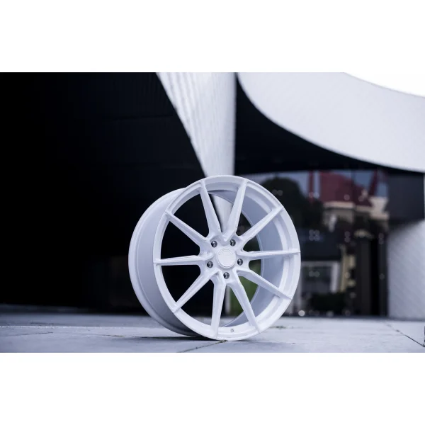 JR Wheels SL02 19x10,5 ET15-57 5H BLANK White
