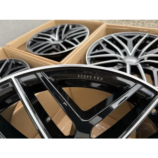 Felgi ATS Passion 22 x 10J ET23 5x130 84,1