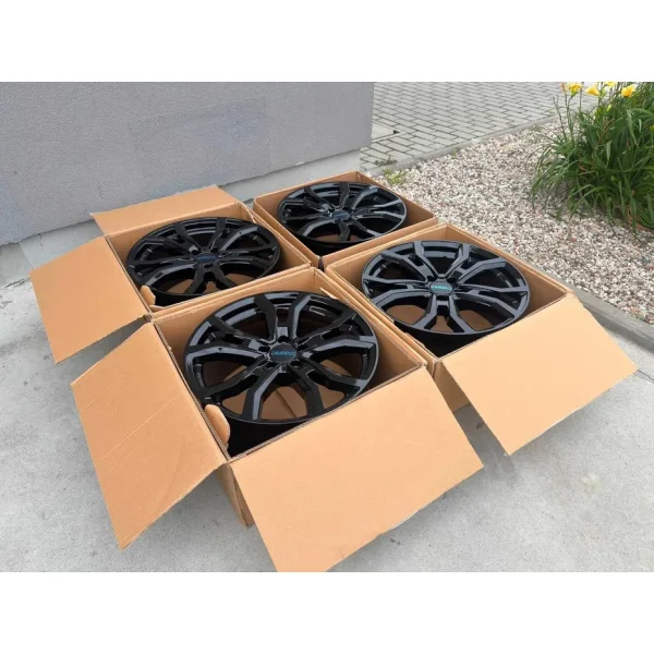 Felgi Dezent TV 19 x 9J ET50 5x112 66,6