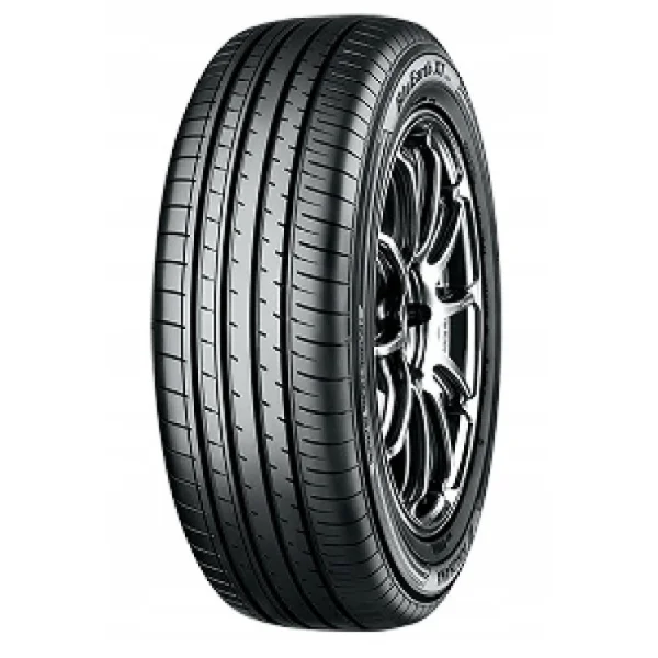 YOKOHAMA L235/65 R18 BLUEARTH-XT AE61 106V DOT2022