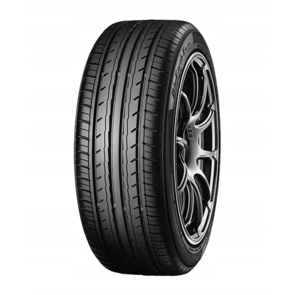 YOKOHAMA L185/65 R15 BLUEARTH ES ES32 88T