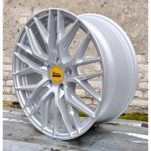 Felgi Aluminiowe MAM RS4 18