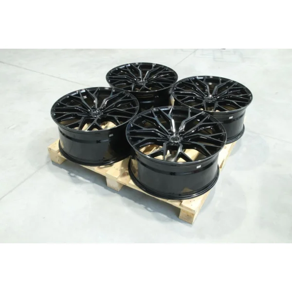 Set of CVR1 23x10,5 ET15 5x112 Double Tinted Black