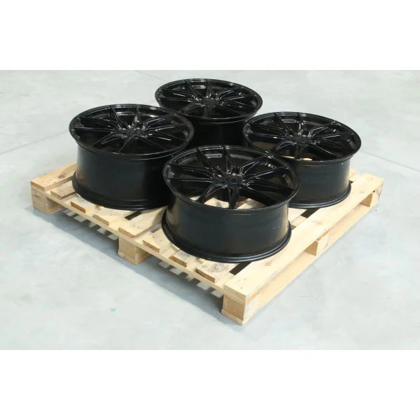 Set of JR44 20x8,5 ET40 + 20x9,5 ET45 5x112 Gloss Black